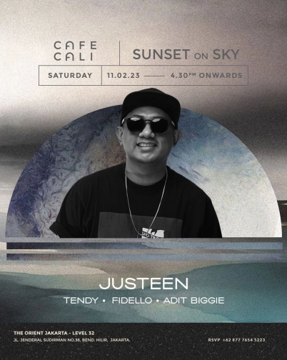 CAFE CALIFORNIA JAKARTA - SUNSET ON SKY