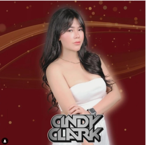 MAESTRO COCO MANGGA DUA - CINDY CLARK